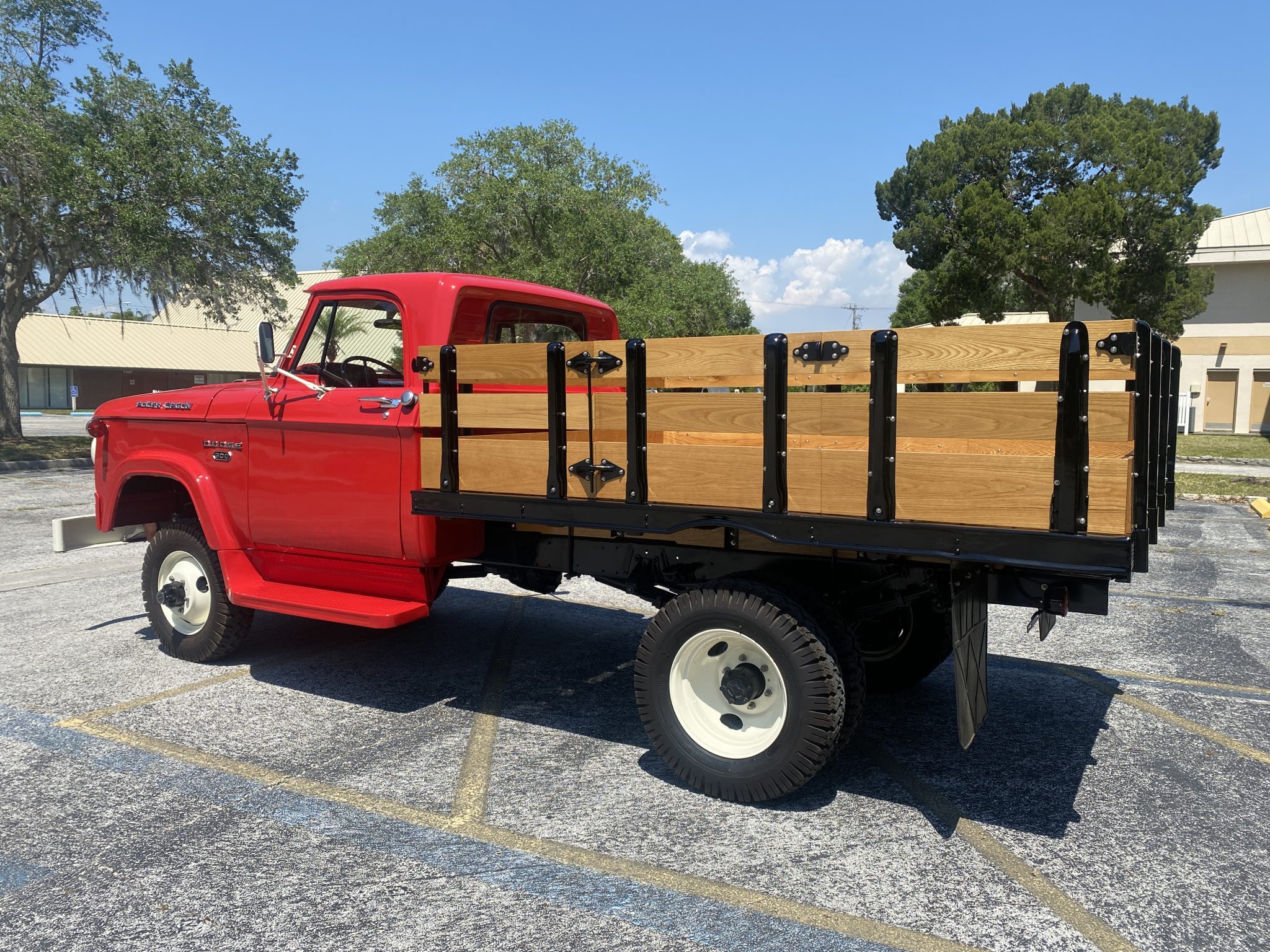 1966 Dodge Power Wagon W300 Dually 4-Speed 4×4 – Lovering Auto Sales